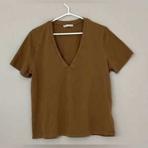 Zara: Women’s V-Neck Short Sleeve Top-Size XL